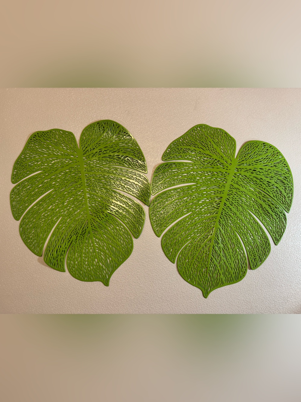 Green Leaf Table Placemats - Set of Two